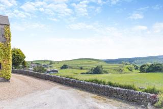 3 Bed in Earl Sterndale oc-h29624 - 6