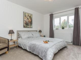 4 Bed in Henley-in-Arden oc-l30381 - 2