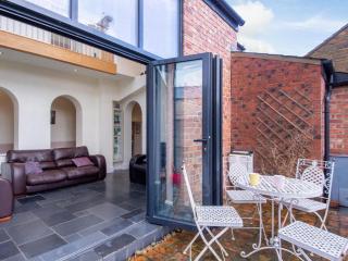 6 Bed in Richmond oc-52779 - 1