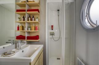 Cottage 5p 2Bdrms - 4