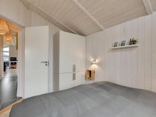 Holiday Home Erza - 500m from the sea by Interhome - 1