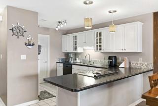 Twin Lakes Getaway Cozy Stay - 5