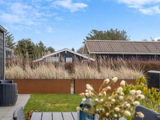 Holiday Home Aaran - 700m from the sea by Interhome - 3