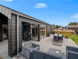 Holiday Home Aaran - 700m from the sea by Interhome - 7