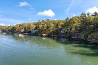 1920s Riverfront Cottage Historic Maine Charm - Edgecomb - 3