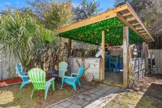Pet Friendly Beach House - Shore Nuff Beachy by Panhandle Getaways - 0