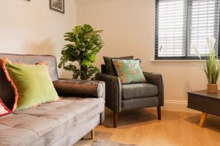 City Centre perfect for exploring Chester - 2