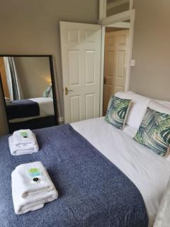 2 Bed - City Centre on your doorstep Parking - 5
