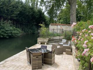 Le Clos de l'Armançon - Maisons de charme au bord de la rivière - Classé 4 étoiles - 5