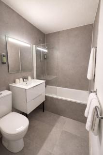 Logis Hôtel Restaurant Les Fontaines - 5