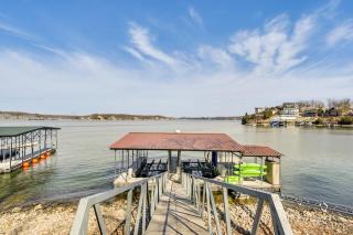 Group Getaway! Osage Beach Escape with Private Dock - 0