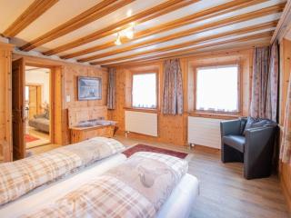 Apartment Chesa Treig by Interhome - 5