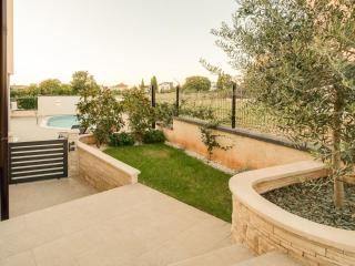 Holiday Home Villa Cera für 8 Personen in Pula by Interhome - 8