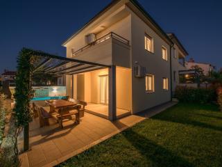 Holiday Home Villa Cera für 8 Personen in Pula by Interhome - 3