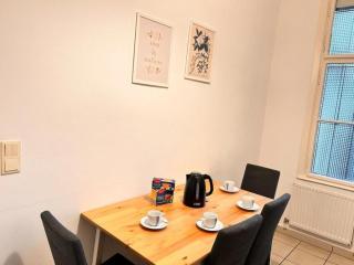 Apartment Charming Flat by Interhome - 9