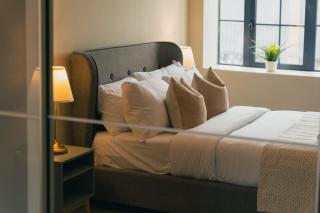 Gated Parking Quiet block lift Sleeps up to 4 - 4