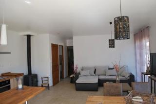 Maison indépendante de 55 mètres carrés, climatisée avec jardin arboré de chênes - 5