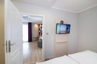 Nautic Hotel Bremerhaven - 1