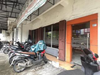 Hotel O near Mall Panakkukang formerly Aza Guesthouse - Makassar - 9