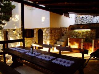 Holiday Home mit Pool in Lukovo Sugarje by Interhome - 7