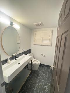 A Nice Window View room - Toronto - 5