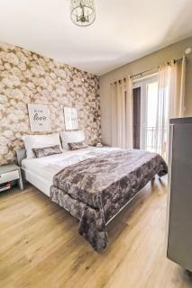 Apartment Panoramic sea view by Interhome - 8