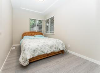 Burnaby Metrotown 3 bedroom upstairs - 5