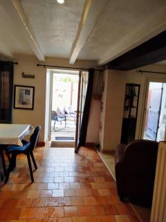 Layon cottage with shared pool - 3