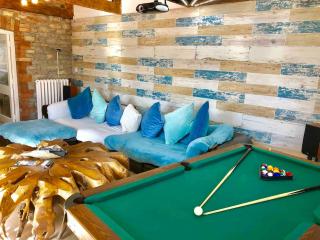 The Beach Barn - 5