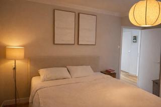 Modern Bright Apartment in Trendy De Pijp - 4