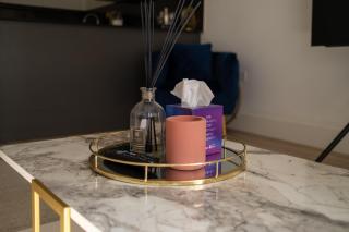 Stylish New-Build Flat for 2 in Battersea - 9