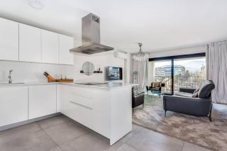 By RIVA - Contemporary 1 Bedroom Luxury Apt inside Puerto Banus - 5