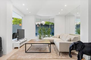 by Riva - Stylish 3 Bedroom Luxury Apartment in Los Naranjos de Marbella - 8