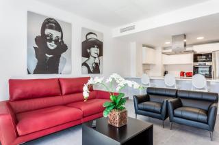 by RIVA - Gorgeous 2 Bedroom Apartment in Centre of Puerto Banus - 9