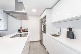 by RIVA - Luxurious, Exclusive 2 Bedroom Apt inside Puerto Banus - Marbella - 4