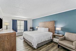 At Home Inn - Pensacola - 3