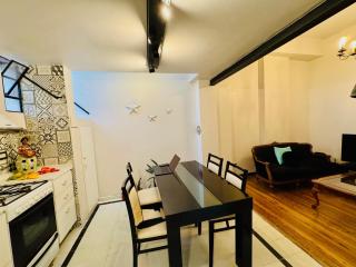 Spacious Industrial Chic Gem - 9