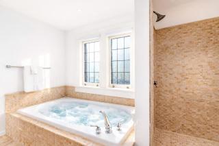 Elegant 6BR Mansion Near Yale Groups & Families - 8
