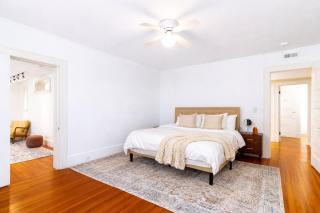 Elegant 6BR Mansion Near Yale Groups & Families - 3