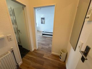 Modern, quiet apartment with balcony & parking space - 1