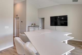 Hybrid Work Retreat in Lithia with Pool Access! - 2