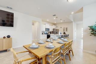 Amazing home with outdoor patio, wifi, & close to local attractions near Orlando - 6