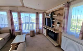 Merlin's Retreat, West Sands - 8