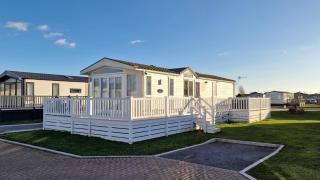 The Knightsbridge Luxury Stay, The Boulevard, Green Lawns - 0