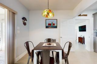 Lakefront Home With Private Hot Tub, Central AC & Beach Access - 1
