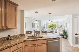 2512 Windsor II by Beach Properties of Hilton Head - 2