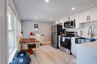 Newly Renovated Unit Steps from Beach - 1