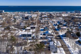2BR Retreat in Downtown Old Orchard - 6
