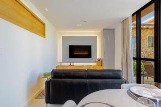 GB144 Lindo Apto com 3 suítes, Cond. Pé na Areia - 6