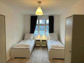 Spacious Apartment for 4 - 4